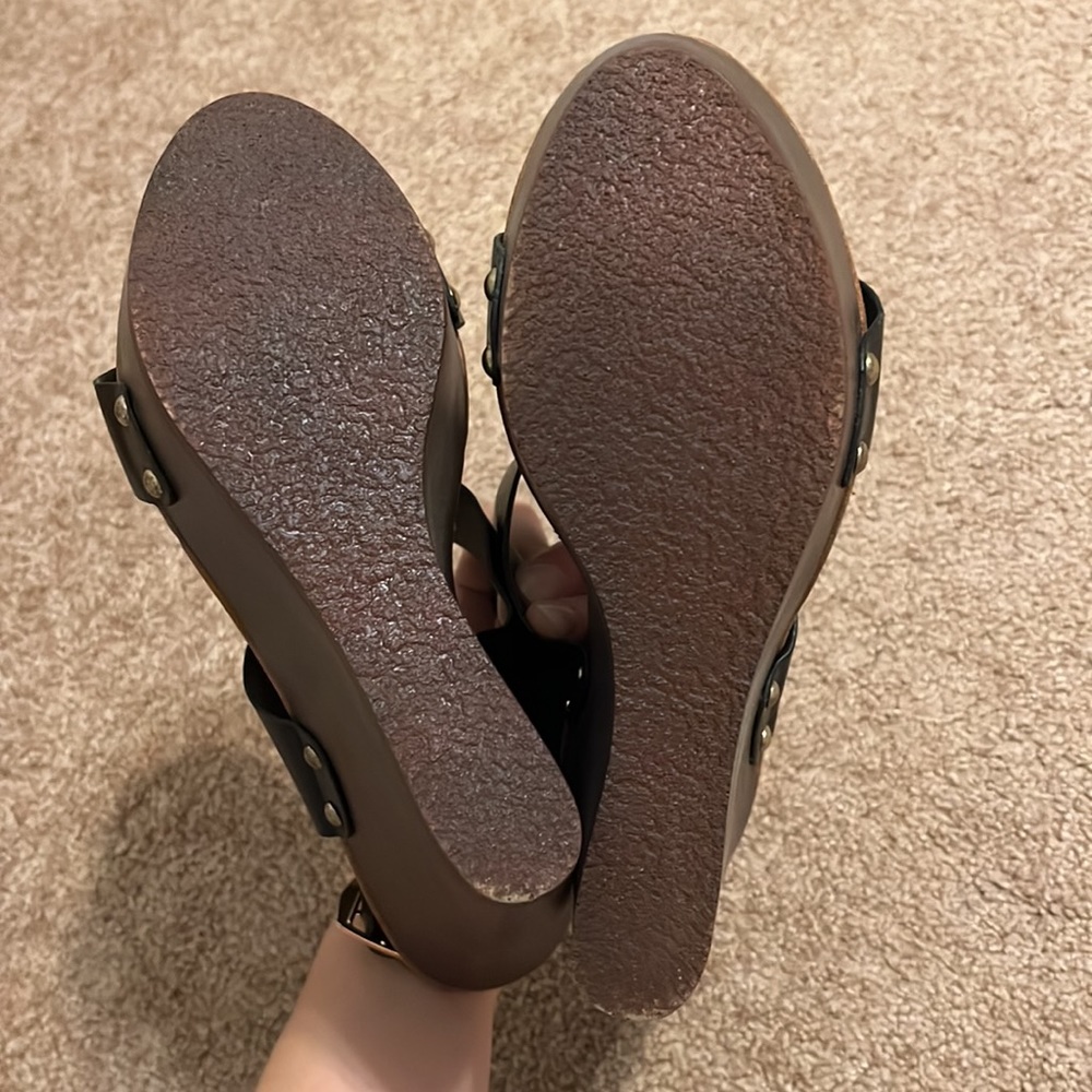 Wedges - Picture 5 of 5